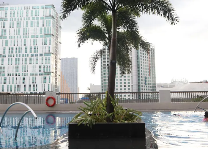 Hotel Muji At Manhattan Plaza, With Wifi, Balcony, Cook Manila